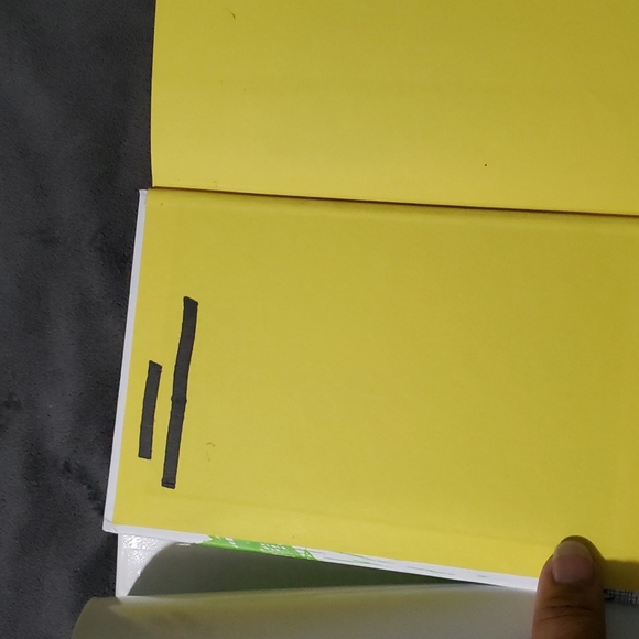 MIDDLE SCHOOL Books - Picture 9 of 16